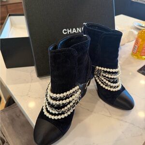 CHANEL Navy and Black Velvet/Satin Ankle Boots